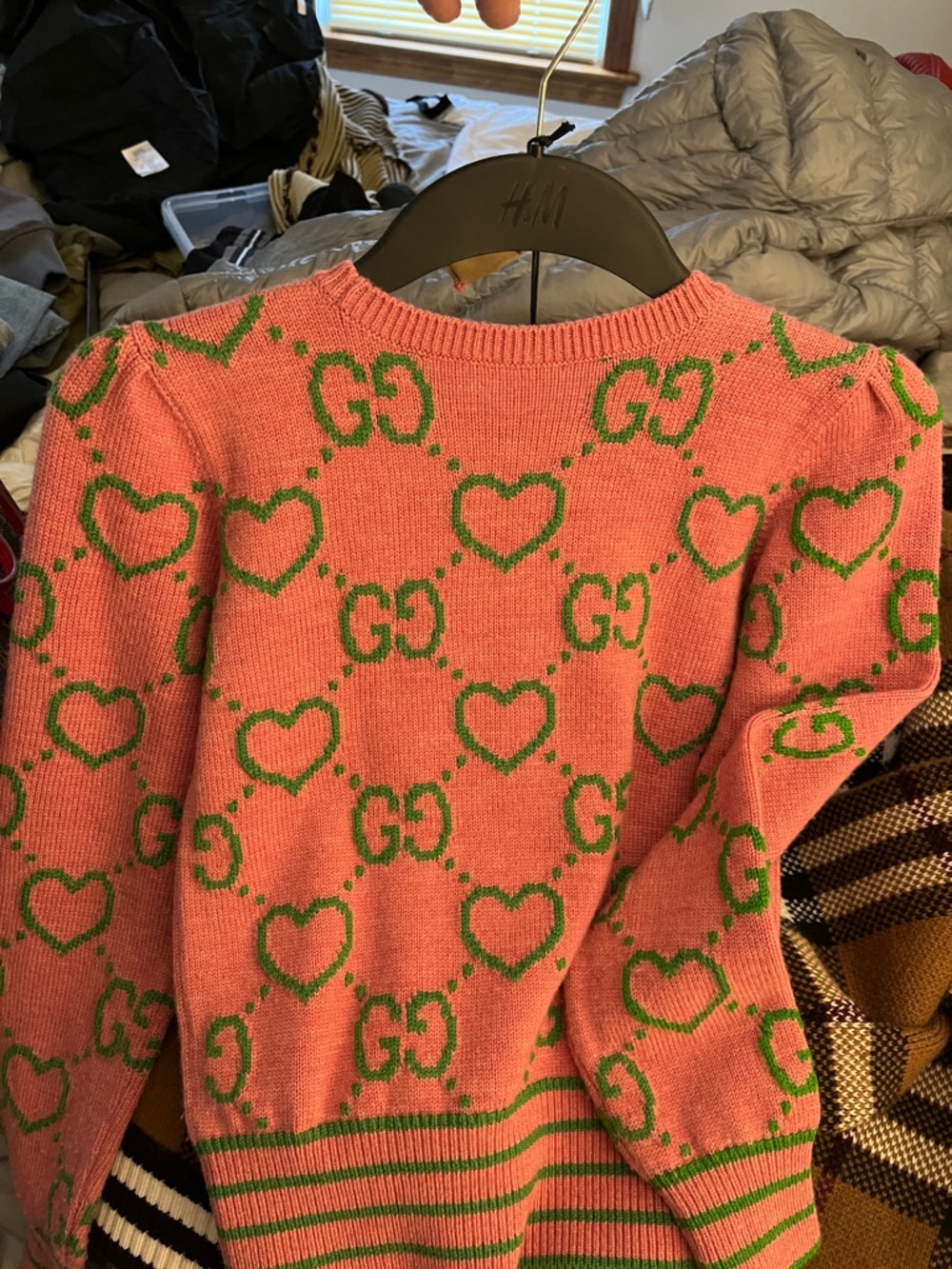 Gucci Pink Knit Sweater with Green GG & Heart Jacquard - Picture 3 of 9